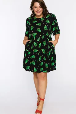 Lorraine Designs Shift Dresses | Loose Dresses*Izzie Christmas Tree Dress