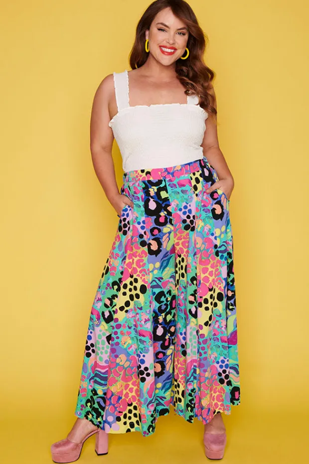 Label of Love Pants & Jeans*Marissa Electric Leopard Pants