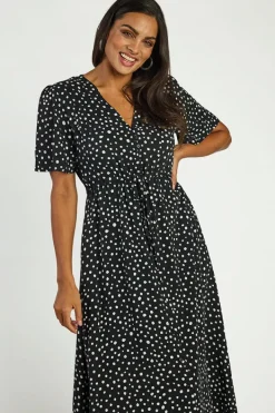 Lorraine Designs Fit & Flare Dresses | Midi Dresses*Michelle Black Irregular Spot Dress